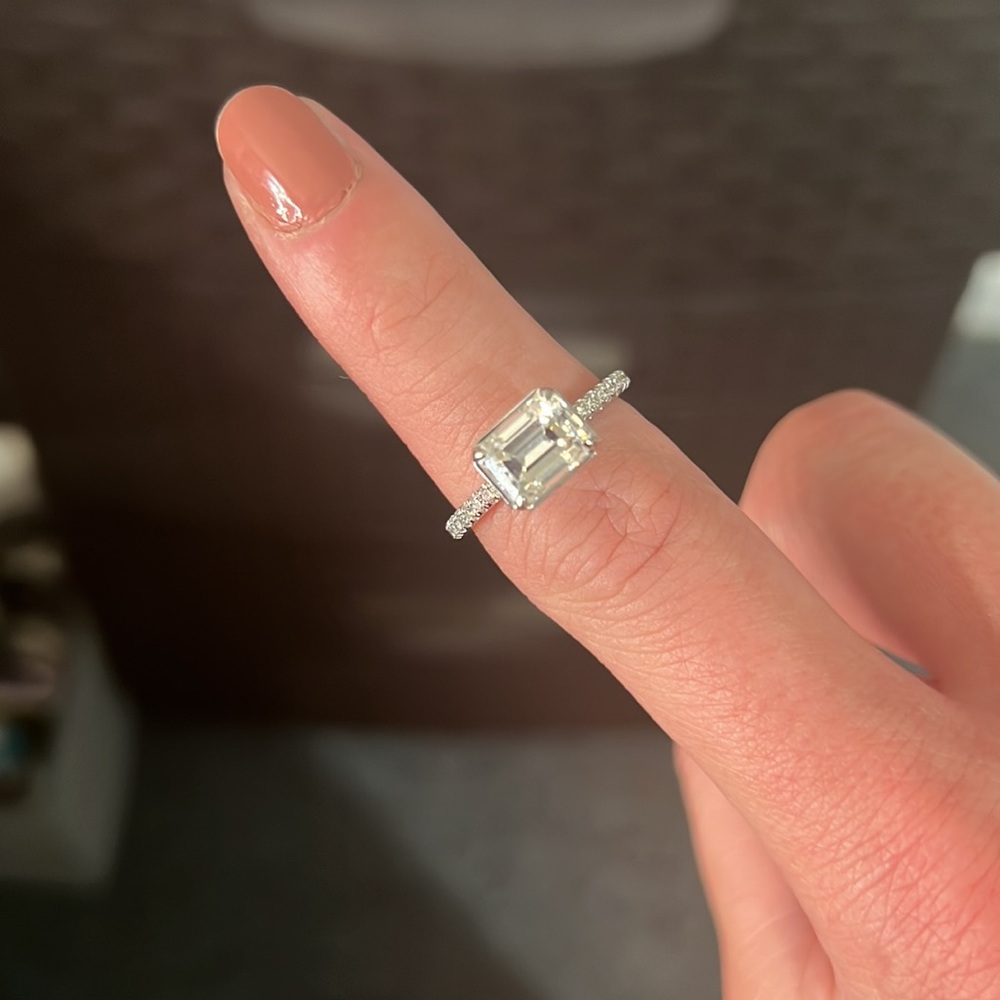 14k Sideway emerald cut Moissanite engagement ring conflict free 7 3/4 - Picture 4 of 11